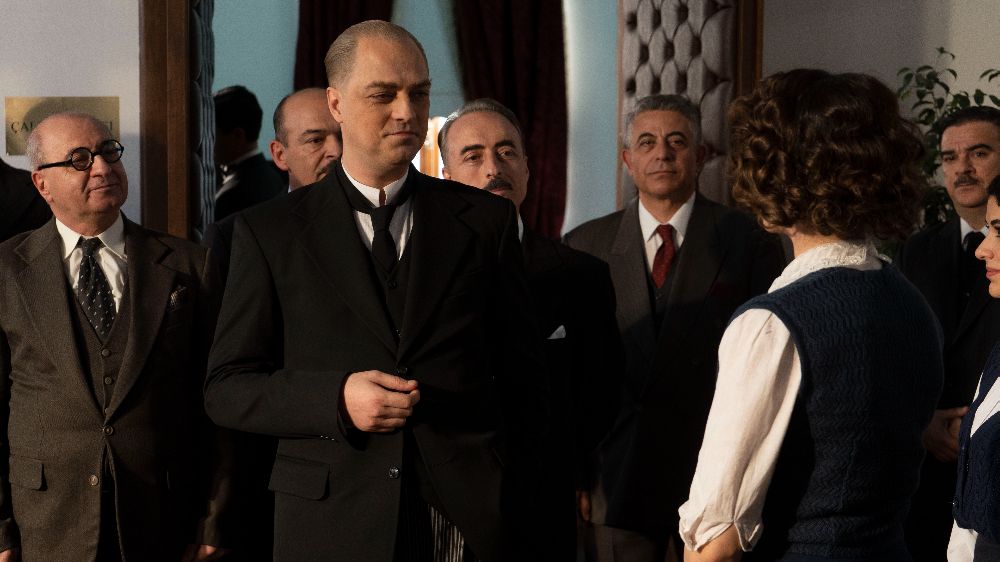 “Bir Cumhuriyet Şarkısı” Filminin Çekimleri Tamamlandı  