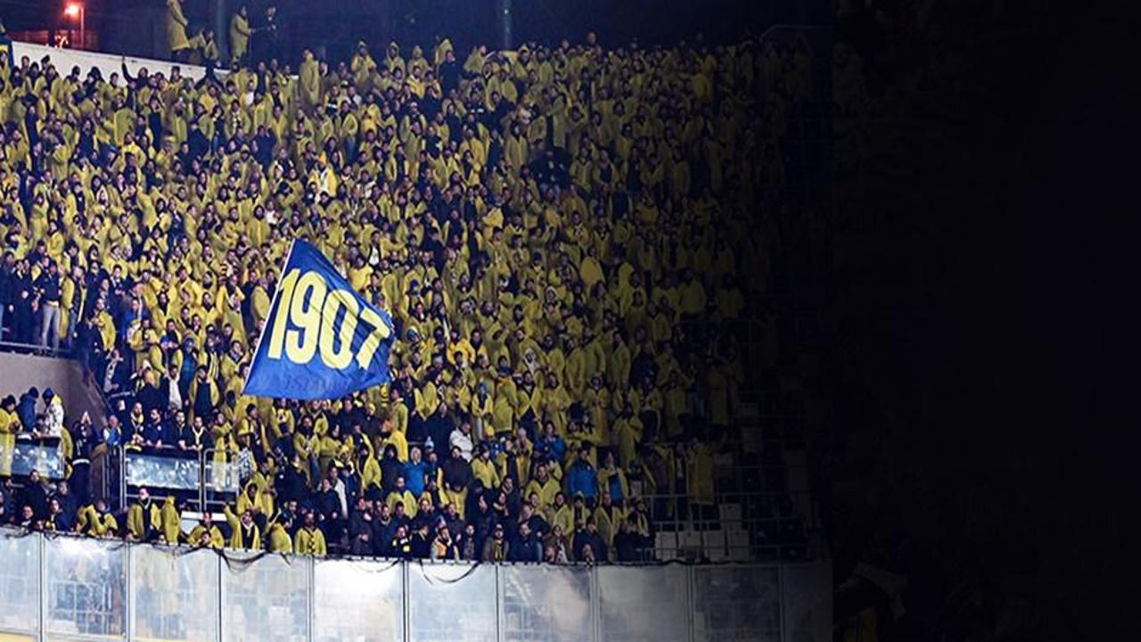 Galatasaray-Fenerbahçe derbisinde deplasman seyircisi kararı!