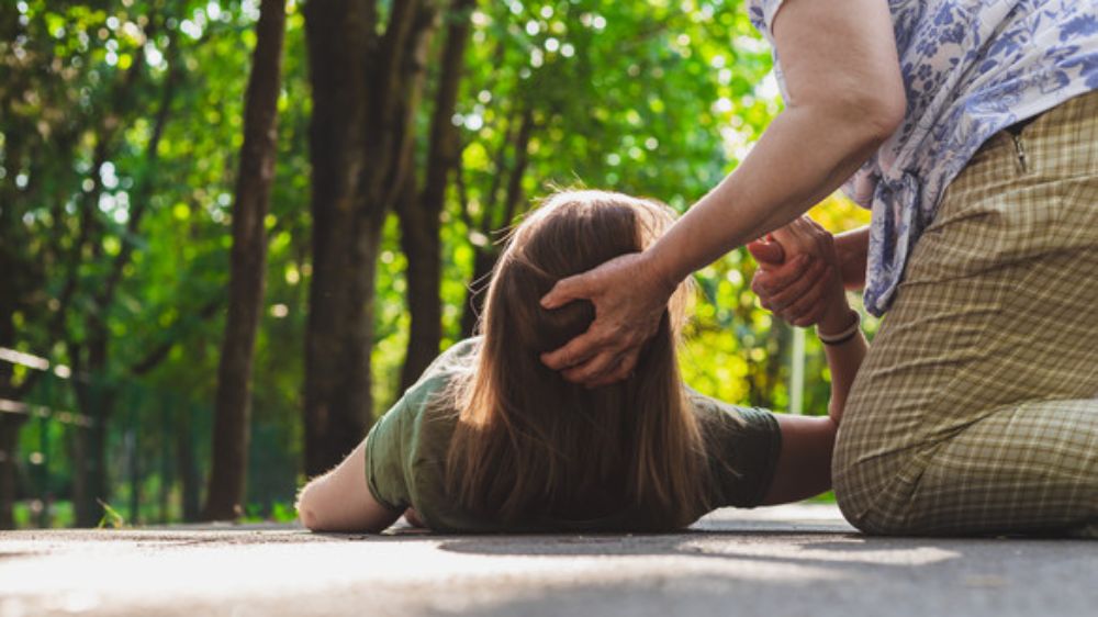 Gençlerde Nedeni Bilinmeyen Bayılmalara Dikkat