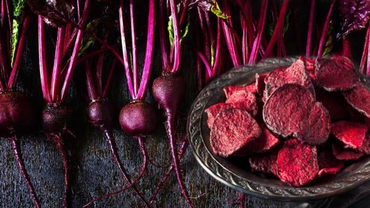 Kırmızı pancar nasıl tüketilir, faydaları nelerdir? Haşlanmış kırmızı pancar suyu içenler…