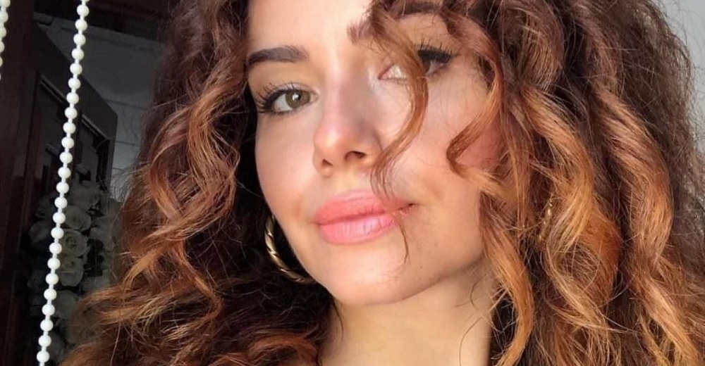 Mavi Kitabının Yazarı Nazlı Erkan