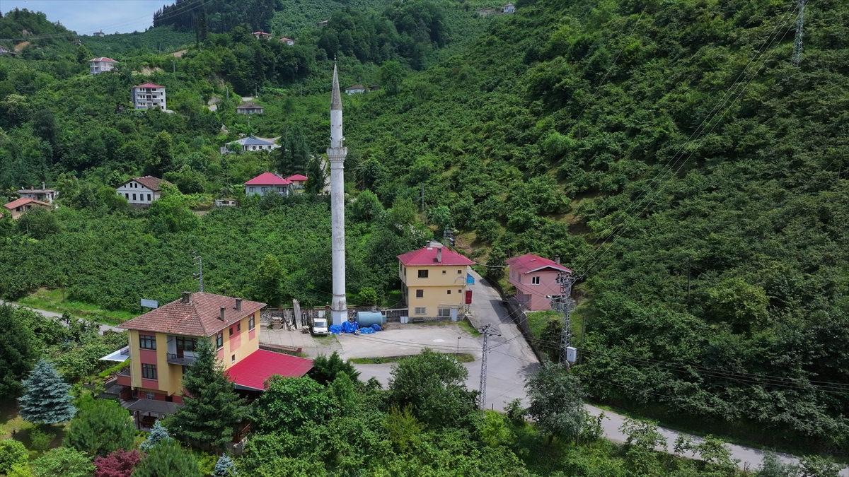 Trabzon'da camisi olmayan minare görenleri şaşırtıyor!