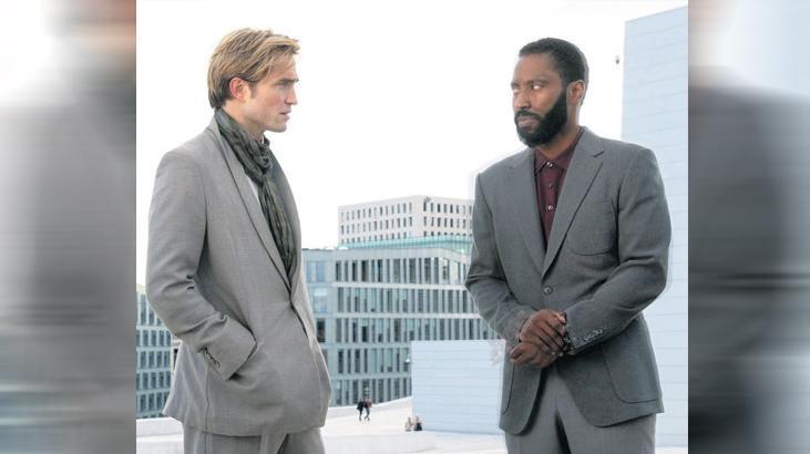 Açık havada ücretsiz gösterimler