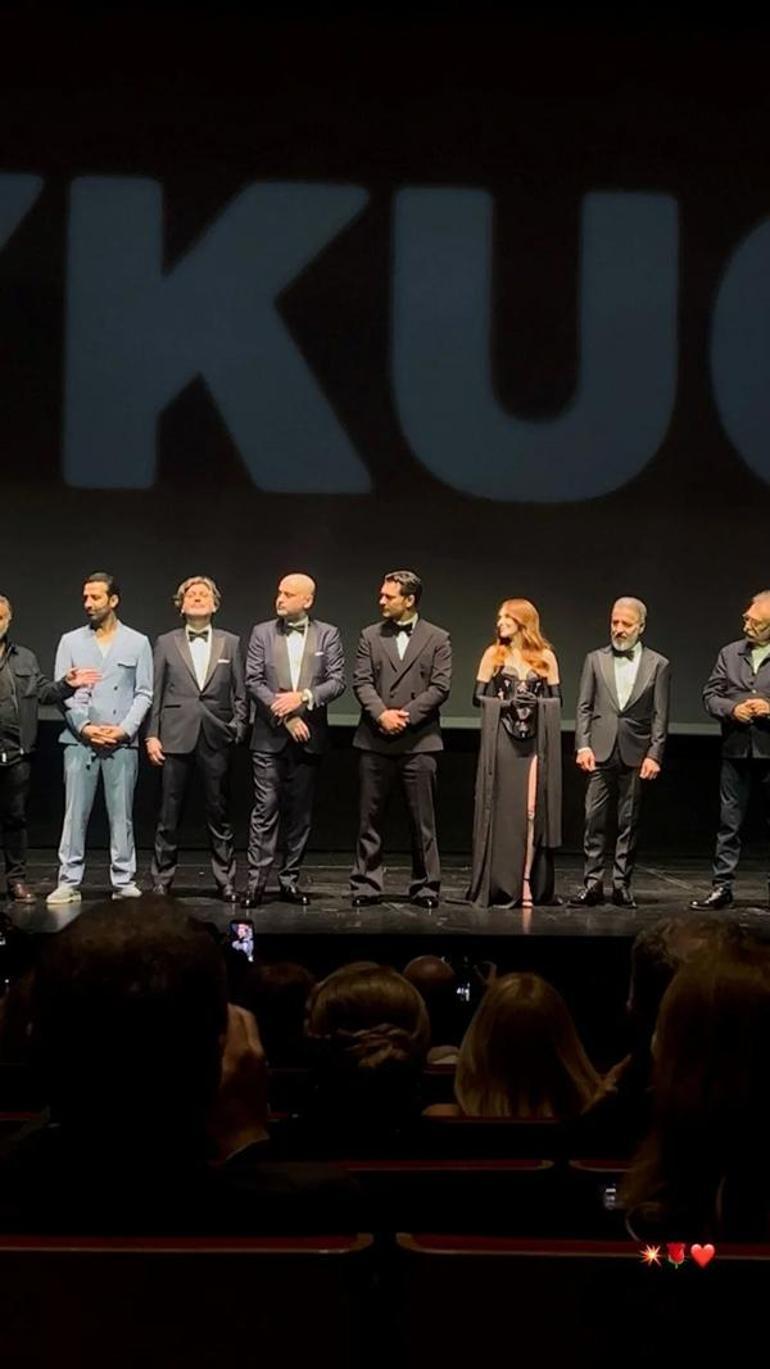 Sevgilisini yalnız bırakmadı! Uykucu filminin galasından paylaştı: Çağatay Ulusoy'a destek