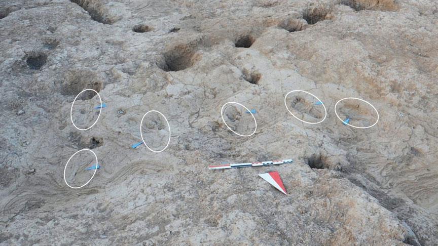 Bakan Ersoy açıkladı: 7 bin yıllık ayak izleri bulundu!