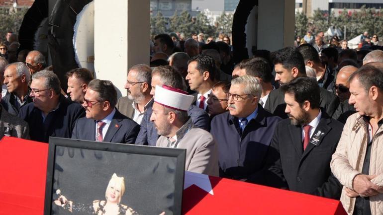 Duygusal veda... Muazzez Abacı Ankara'da son yolculuğuna uğurlandı