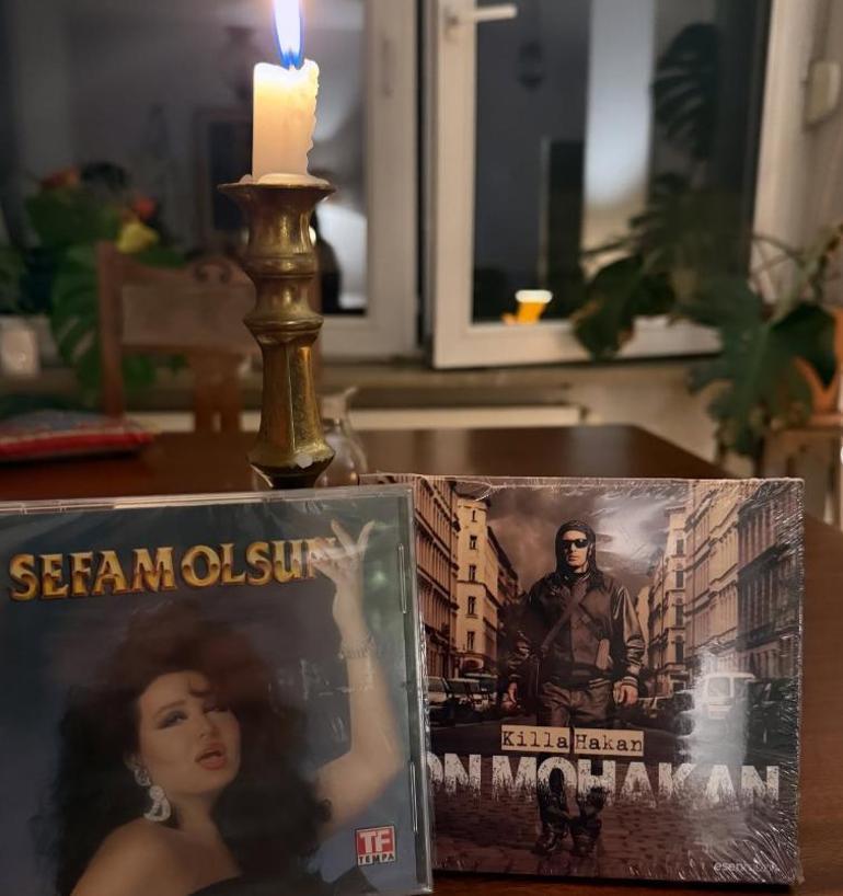 Anne olduktan sonra ilk doğum günü! Meriç Aral’ın pastasındaki yazı dikkatlerden kaçmadı