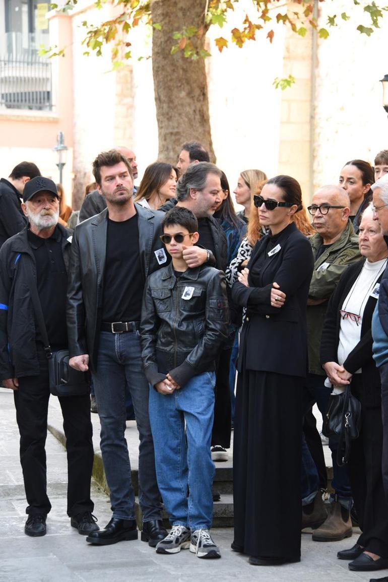 Kıvanç Kasabalı'nın zor günü... Babasını son yolculuğuna uğurladı