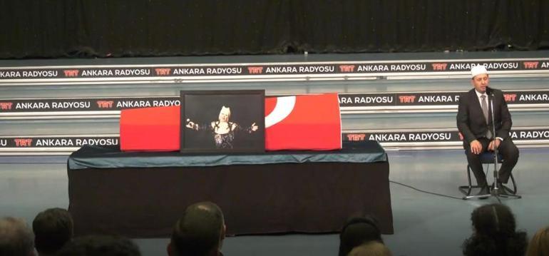 Usta sanatçı Muazzez Abacı'ya veda! TRT Ankara Radyosu’nda tören