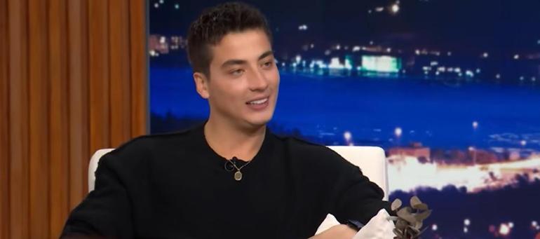 Atakan Özkaya'dan hem aşk hem Barcelona itirafı! 'Sabahları 8 kez yüzümü yıkarım'