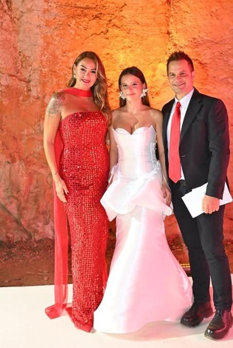 Pınar Altuğ ve Yağmur Atacan'dan 'soğan' tartışması! O anlar olay oldu