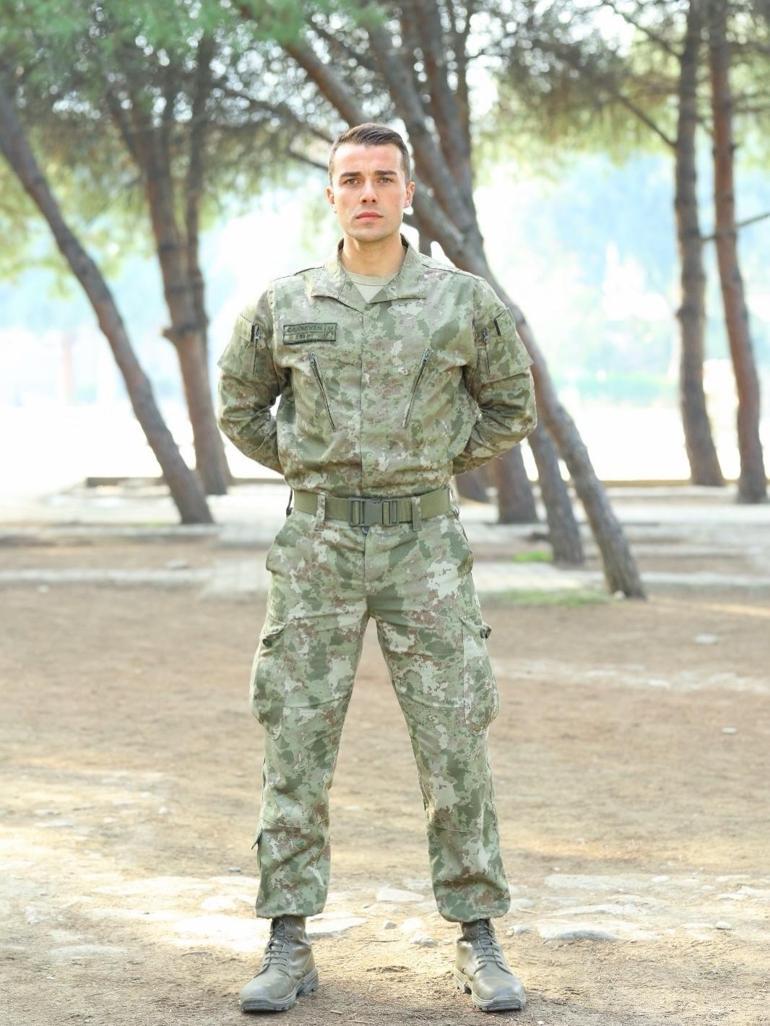 Bedelli askerliğe gitmişti! Cemal Can Canseven'den paylaşım