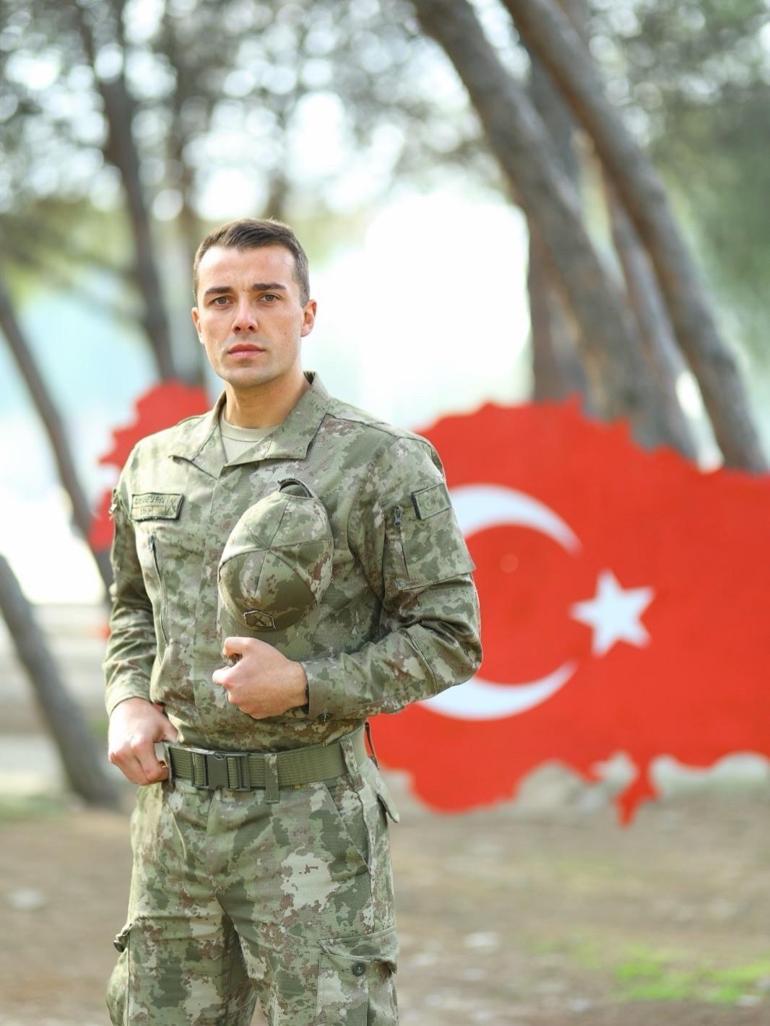 Bedelli askerliğe gitmişti! Cemal Can Canseven'den paylaşım