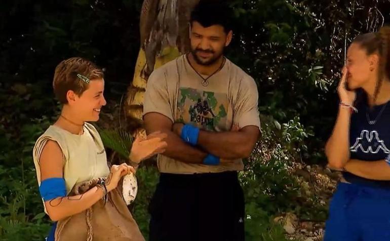 Survivor'da duygusal anlar! Serhan Onat'ın Lina'ya verdiği hediye ağlattı