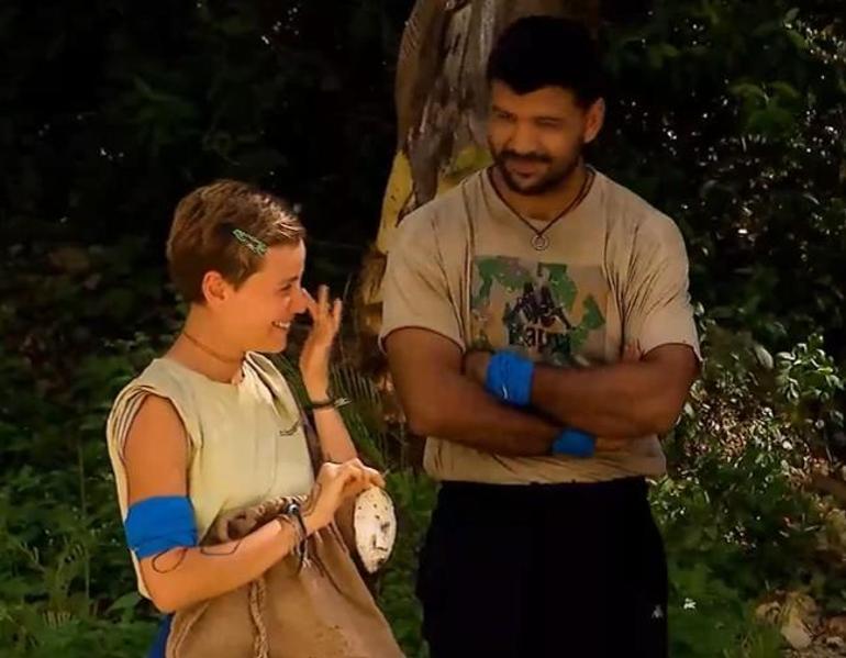 Survivor'da duygusal anlar! Serhan Onat'ın Lina'ya verdiği hediye ağlattı