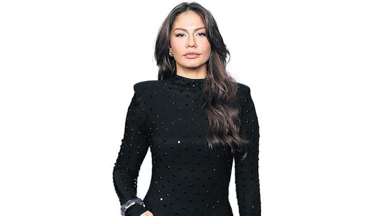 Modacı ödül gecesini yorumladı: Kırmızı halıda stil yarışı