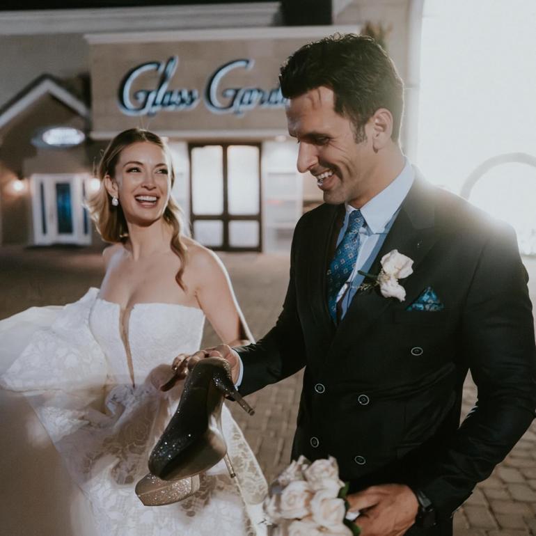 Sürpriz nikah! Yasemin Kay Allen ve 'Amerikalı Aynasız' evlendi