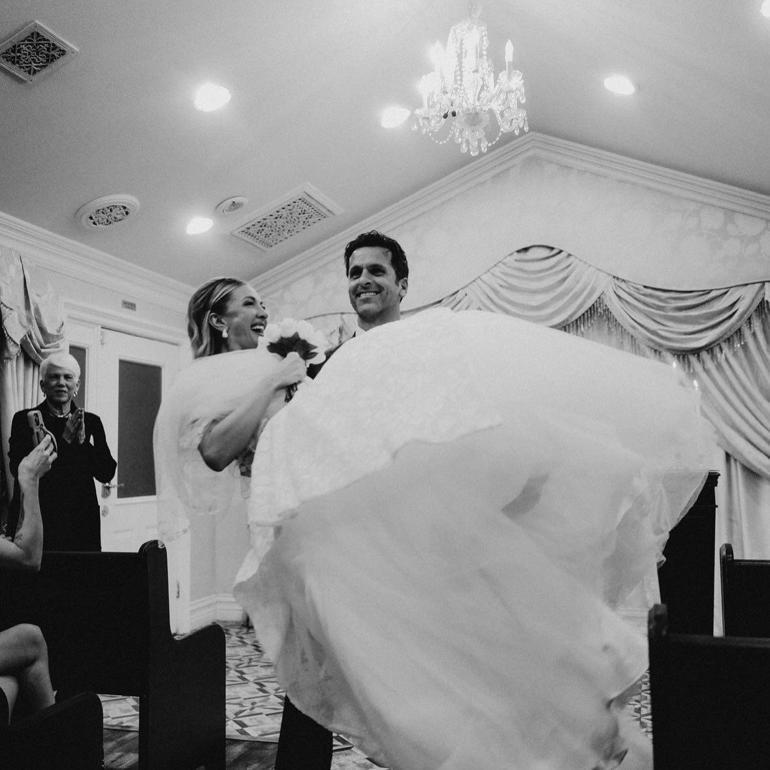 Sürpriz nikah! Yasemin Kay Allen ve 'Amerikalı Aynasız' evlendi