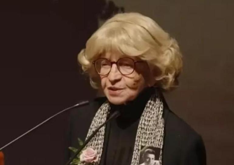 Haldun Dormen'e veda! Cenazede usta oyuncu İzzet Günay fenalaştı