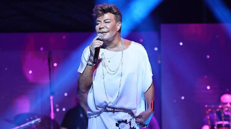 Fatih Ürek'e veda! Son yolculuğuna uğurlanıyor