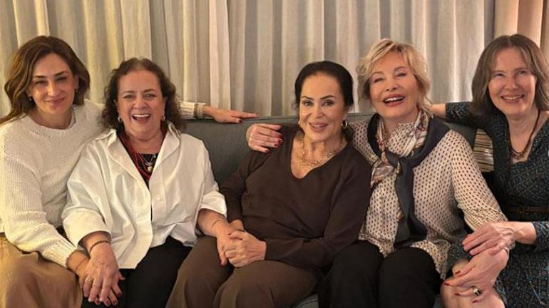 Devler buluştu! Sosyal medyayı sallayan kare: Şahane misafirlerimiz ve biz