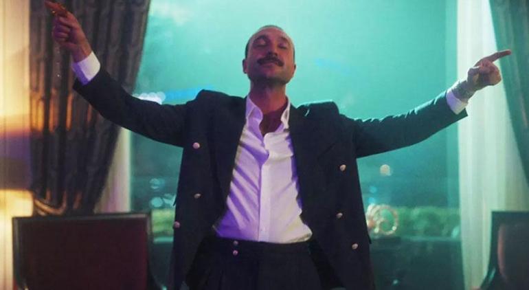 İlham kaynağı Eşref Rüya! Parti sloganları, Kadir dansı…