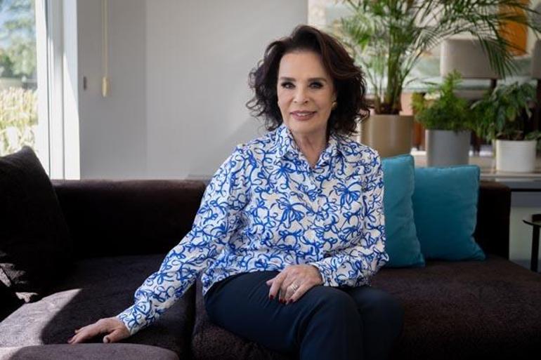 Hülya Koçyiğit'ten yıllar sonra gelen itiraf: Anneanne olunca borcumu ödedim