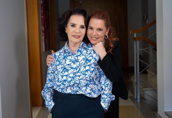 Hülya Koçyiğit'ten yıllar sonra gelen itiraf: Anneanne olunca borcumu ödedim