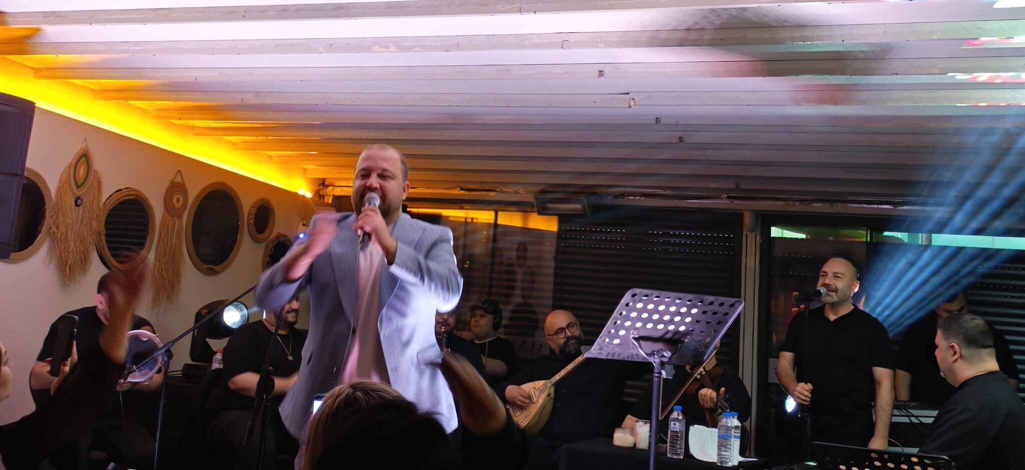 Oğuzhan Taşçı’dan Beşiktaş’ta Müzik Dolu Unutulmaz Performans