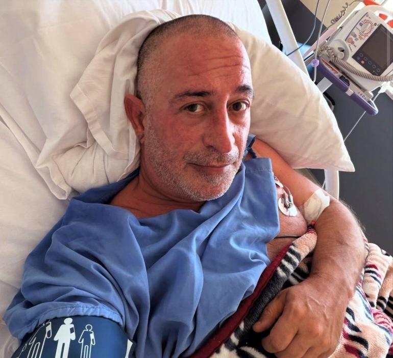 Ünlü komedyen Cem Yılmaz'dan hastaneden ilk paylaşım! 'Siz olmasanız kalp krizi de olmazdı hayatta'