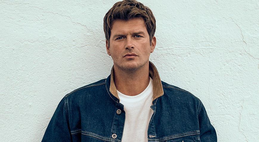Kıvanç Tatlıtuğ’dan şaşırtan karar! 5 milyon takipçili Instagram hesabını kapattı