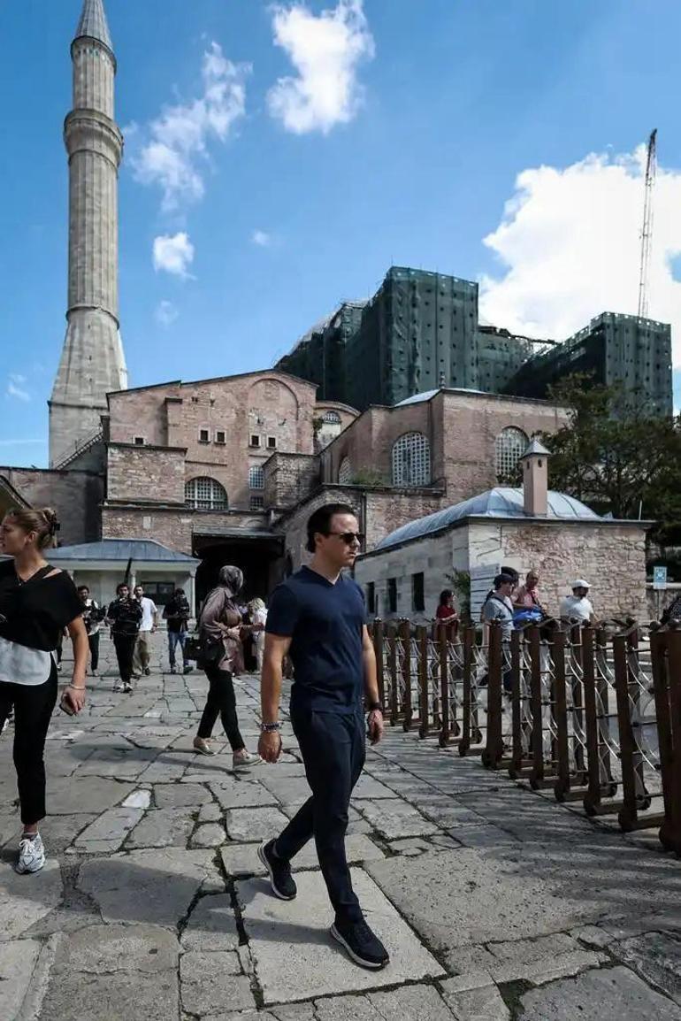 F1’in efsane pilotu Felipe Massa, İstanbul’un tarih ve gastronomisine hayran kaldı