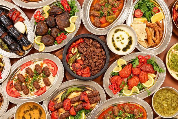 Kahramanmaraş’ta ne yenir? Şefler tek tek seçti: 52 Lezzet Noktasıyla Maraş’ın gastronomi rotası