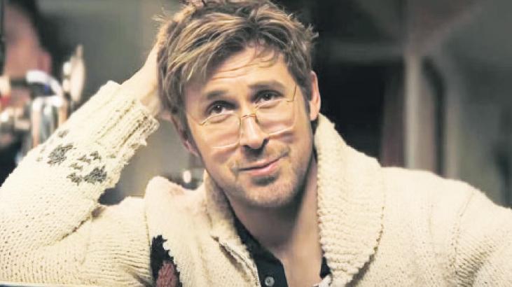 Ryan Gosling sahnelere dönüyor